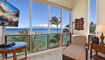 Hale Mahina condo # A-401, Lahaina, Hawaii - photo 3 of 39