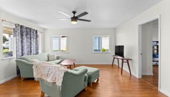 39  Hoola Hou St , Wailuku home - photo 5 of 25