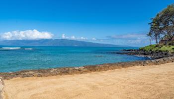 Hoyochi Nikko condo # 102, Lahaina, Hawaii - photo 4 of 22