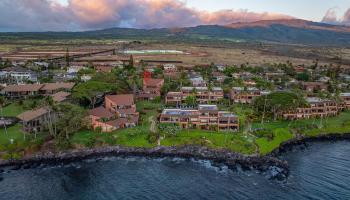 Kuleana I condo # 205, Lahaina, Hawaii - photo 4 of 36