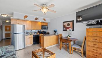Kuleana II condo # 302, Lahaina, Hawaii - photo 2 of 33