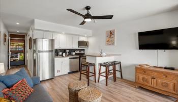 Kuleana II condo # 310, Lahaina, Hawaii - photo 5 of 30