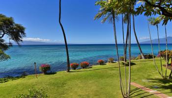 Kuleana II condo # 709, Lahaina, Hawaii - photo 3 of 30