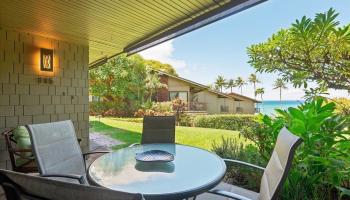 Polynesian Shores condo # 115, Lahaina, Hawaii - photo 3 of 38