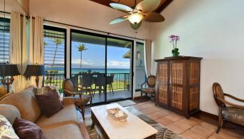 Polynesian Shores condo # 204, Lahaina, Hawaii - photo 6 of 50
