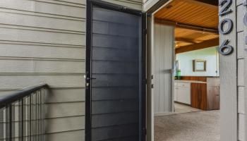 Polynesian Shores condo # 206, Lahaina, Hawaii - photo 3 of 38