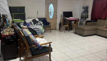 398  Puunene Ave Ave Kahului, Kahului home - photo 4 of 6