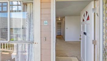 Iao Parkside I condo # 17-205, Wailuku, Hawaii - photo 3 of 19