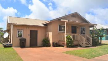 400  Ahakea St , Lanai home - photo 2 of 16