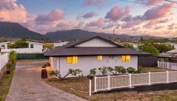 400  Palama Dr , Kahului home - photo 2 of 48