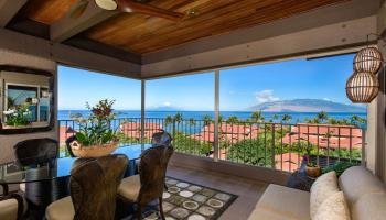 Wailea Point I II III condo # 2404, Kihei, Hawaii - photo 4 of 30 Wailea Point I II III condo # 2404, Kihei, Hawaii - photo 4 of 30