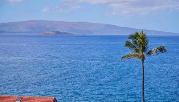 Wailea Point I II III condo # 2502, Kihei, Hawaii - photo 3 of 41