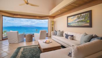 Wailea Point I II III condo # 2904, Kihei, Hawaii - photo 4 of 33