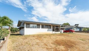 401  Kamehameha Ave , Kahului home - photo 3 of 25