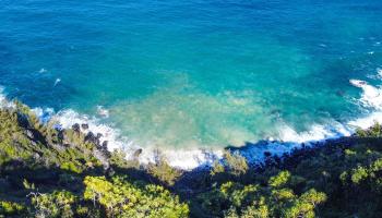 402 Mehana Rd   - photo 3 of 20