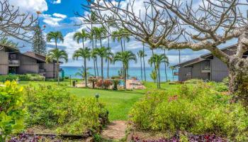 Mahina Surf condo # 114, Lahaina, Hawaii - photo 4 of 28