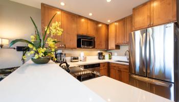 Mahina Surf condo # 121, Lahaina, Hawaii - photo 5 of 17