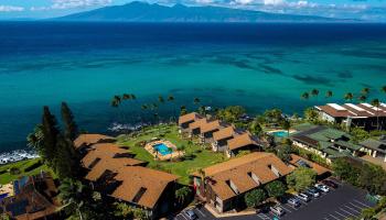 Mahina Surf condo # 122, Lahaina, Hawaii - photo 1 of 40