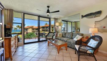 Mahina Surf condo # 123, Lahaina, Hawaii - photo 4 of 31