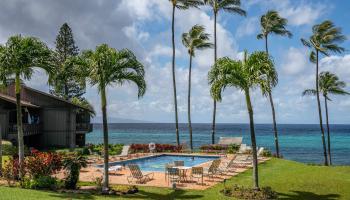 Mahina Surf condo # 124, Lahaina, Hawaii - photo 6 of 29