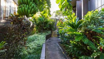 Mahina Surf condo # 208, Lahaina, Hawaii - photo 3 of 30