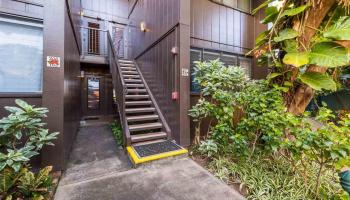 Mahina Surf condo # 208, Lahaina, Hawaii - photo 4 of 30