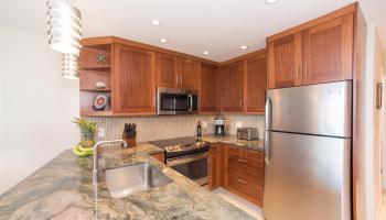 Mahina Surf condo # 223, Lahaina, Hawaii - photo 4 of 30