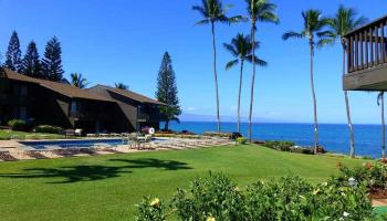 Mahina Surf condo # 107, Lahaina, Hawaii - photo 4 of 29