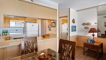 Noelani condo # 206A, Lahaina, Hawaii - photo 4 of 23