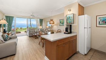 Napili Sunset condo # 119, Lahaina, Hawaii - photo 4 of 15
