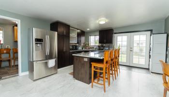 411  Iliahi St , Lanai home - photo 2 of 24