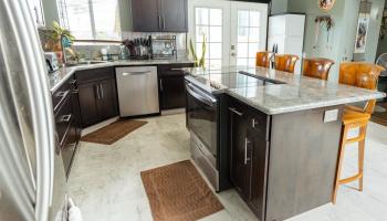 411  Iliahi St , Lanai home - photo 5 of 24