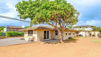 413  Puunene Ave , Kahului home - photo 2 of 23