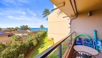 Kahana Villa condo # E-601, Lahaina, Hawaii - photo 3 of 25