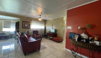 425  Lanai St , Kahului home - photo 4 of 38