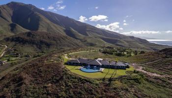 426  Wailau Pl Launiupoko, Lahaina home - photo 3 of 50