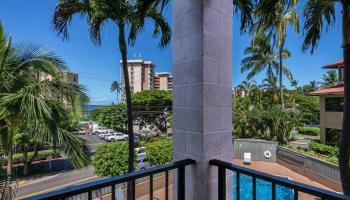 Kahana Manor condo # 201, Lahaina, Hawaii - photo 3 of 22