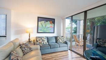 Kahana Manor condo # 220, Lahaina, Hawaii - photo 2 of 26