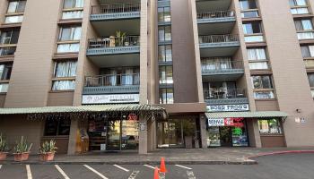 Kahana Manor condo # 315, Lahaina, Hawaii - photo 2 of 20