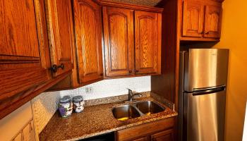 Kahana Manor condo # 315, Lahaina, Hawaii - photo 5 of 20