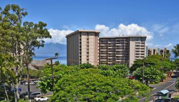 Kahana Manor condo # 411, Lahaina, Hawaii - photo 2 of 30