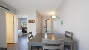 Kahana Manor condo # 411, Lahaina, Hawaii - photo 6 of 38