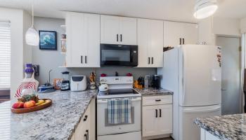 Kahana Manor condo # 419, Lahaina, Hawaii - photo 2 of 32