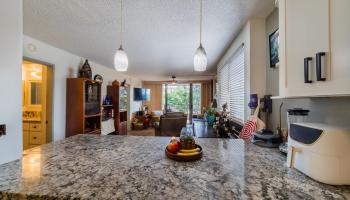 Kahana Manor condo # 419, Lahaina, Hawaii - photo 6 of 32