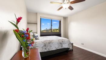 Kahana Manor condo # 518, Lahaina, Hawaii - photo 6 of 14