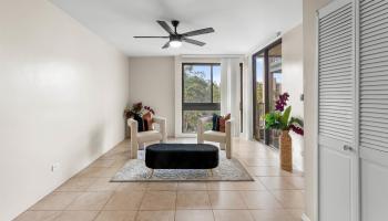 Kahana Manor condo # 609, Lahaina, Hawaii - photo 3 of 29