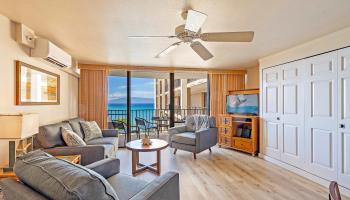 Valley Isle Resort condo # 1003B, Lahaina, Hawaii - photo 4 of 40