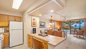 Valley Isle Resort condo # 101B, Lahaina, Hawaii - photo 3 of 26