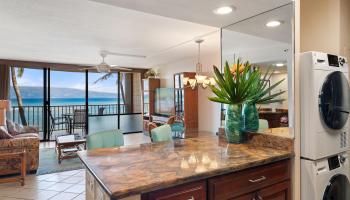Valley Isle Resort condo # 309, Lahaina, Hawaii - photo 4 of 31