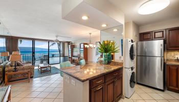 Valley Isle Resort condo # 309, Lahaina, Hawaii - photo 5 of 31